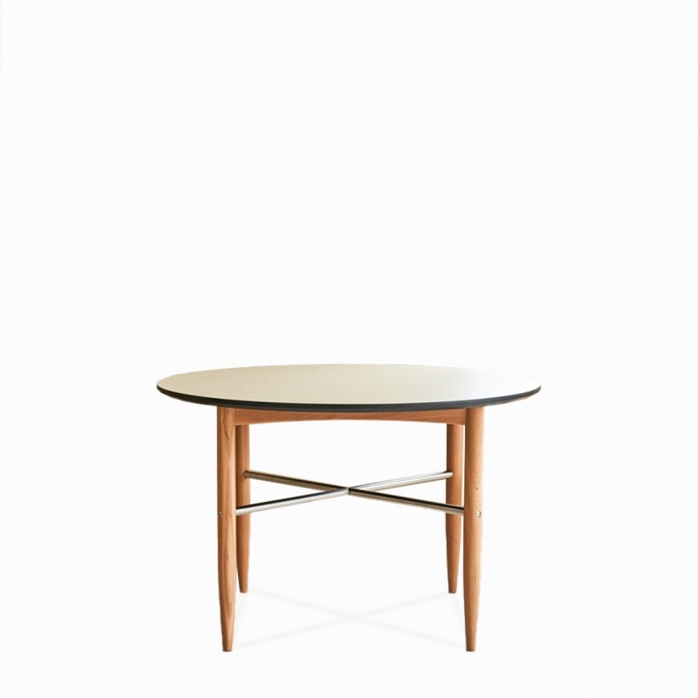 La Vie Round Table + Chair Set